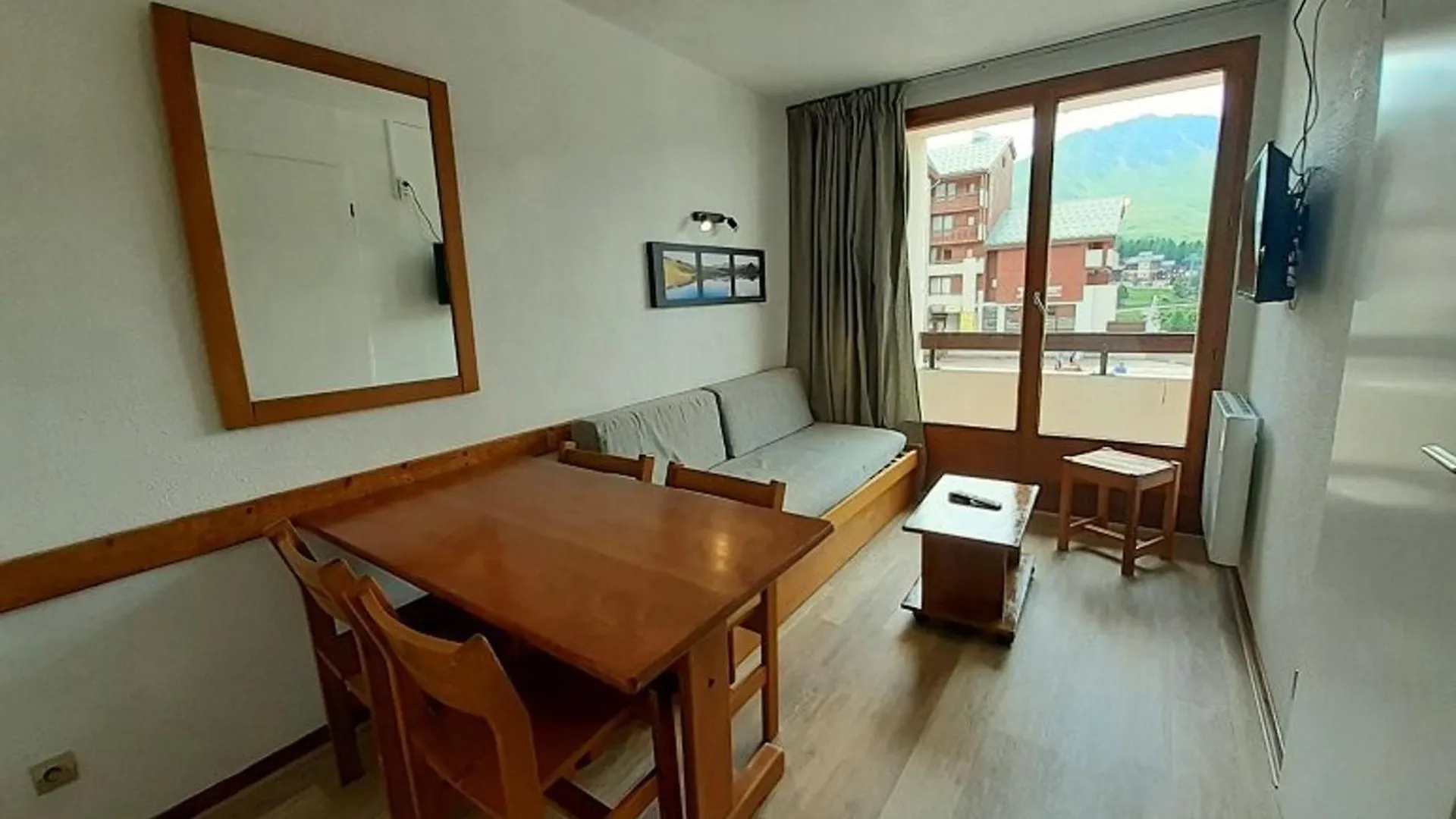 Appartement Cosy Au Coeur De Plagne Soleil, Acces Direct Pistes, 5 Pers, Balcon, Casier A Ski - Fr-1-351-132 La Plagne-Tarentaise 0*,  France